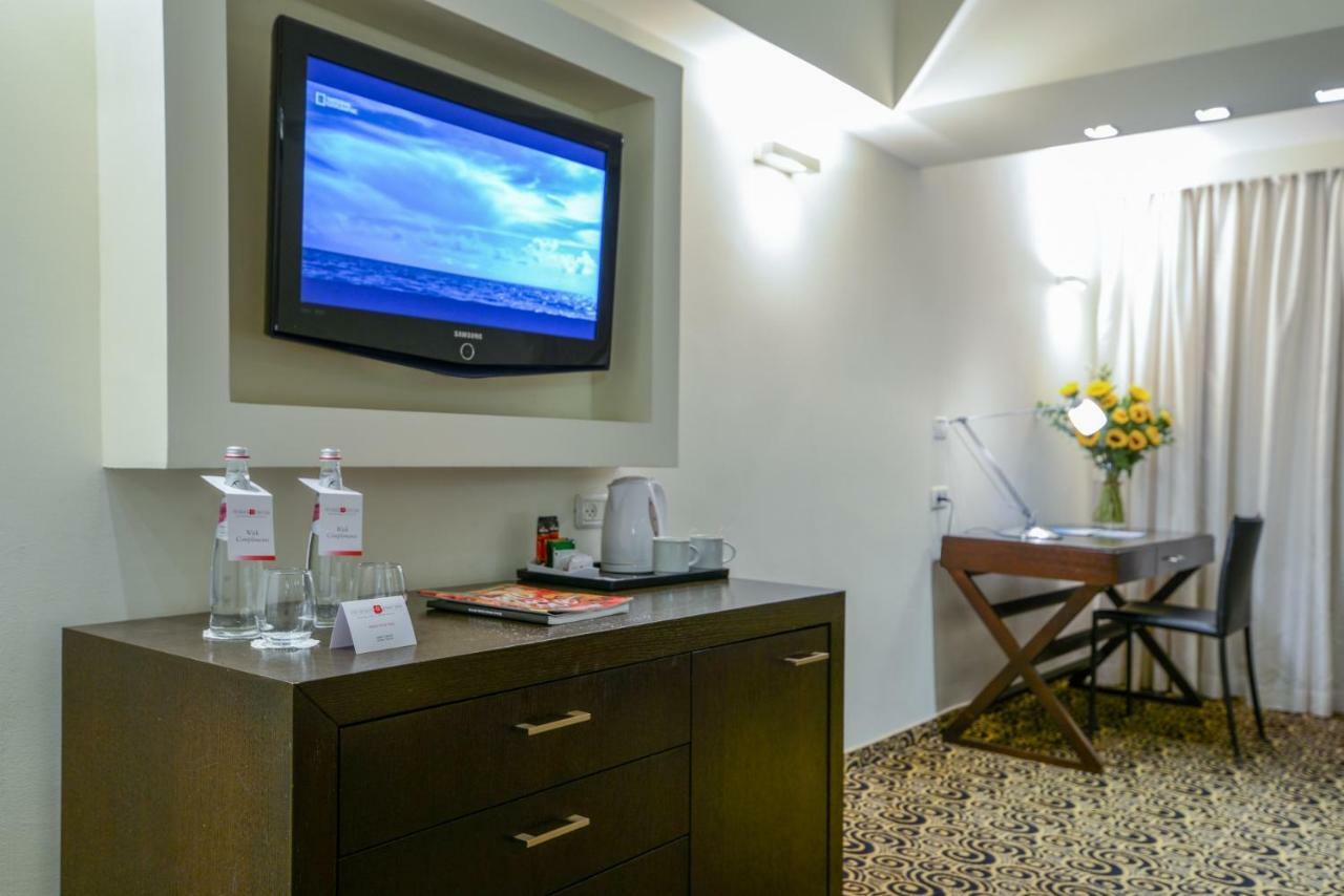 Hod Hasharon Luxury Apartment Herzliya Exterior photo