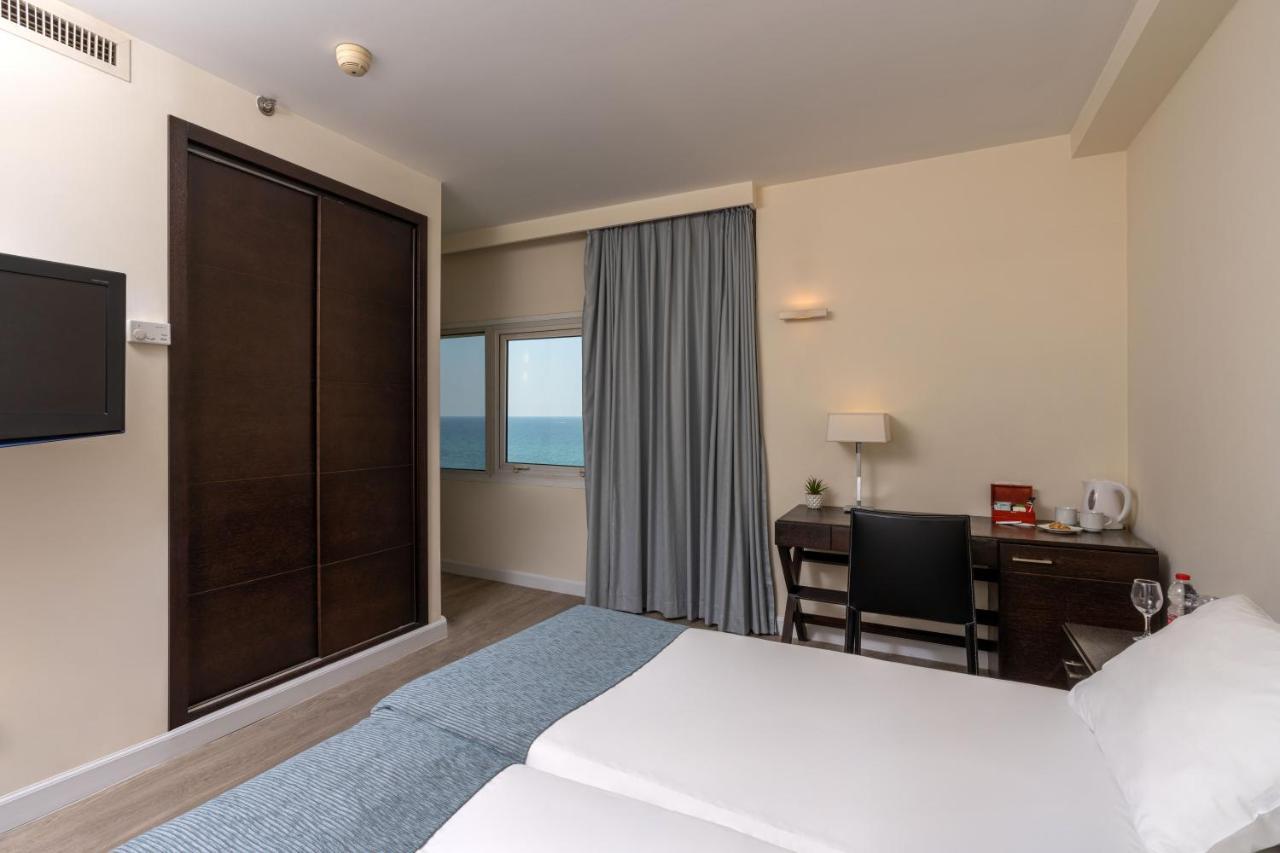 Hod Hasharon Luxury Apartment Herzliya Exterior photo